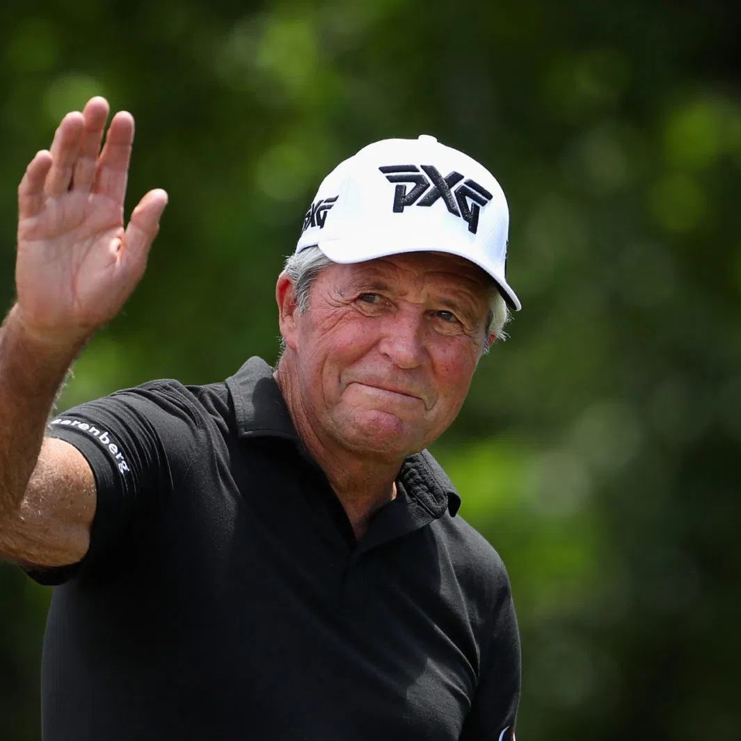 Ở tuổi 89, huyền thoại Gary Player hạnh phúc khi có bạn gái