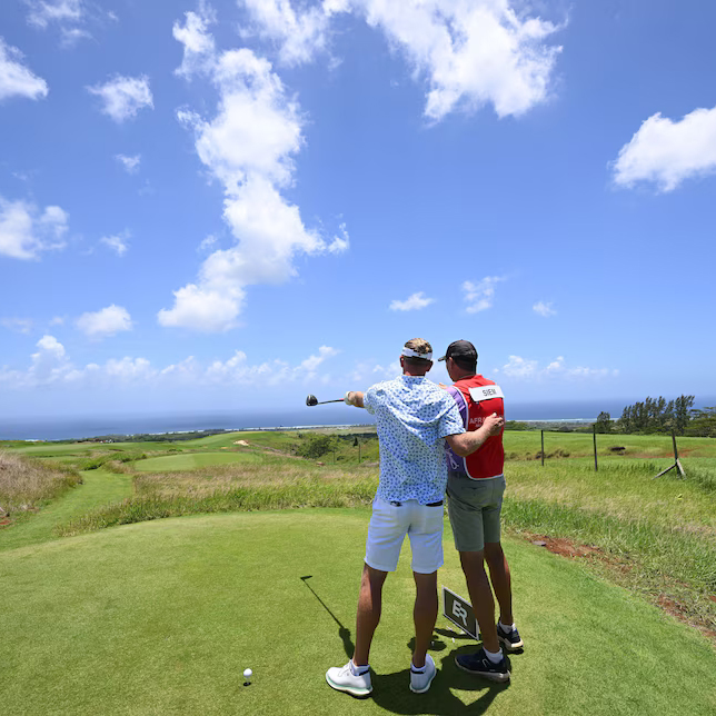 Phí Caddie có đang trở nên quá đắt?