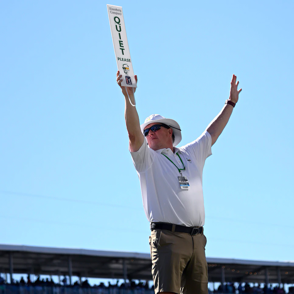 Gotterup lội ngược dòng, kỷ lục Tiger bị phá & cái kết của một Youtuber