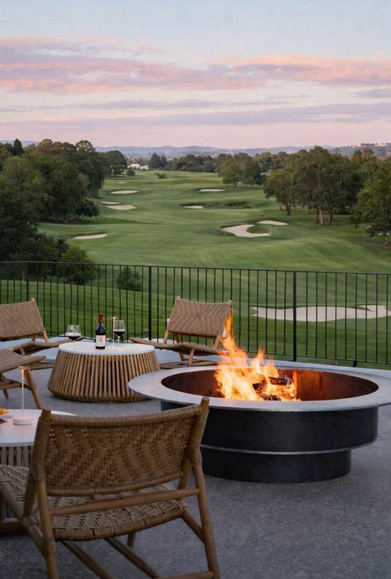Clubhouse16