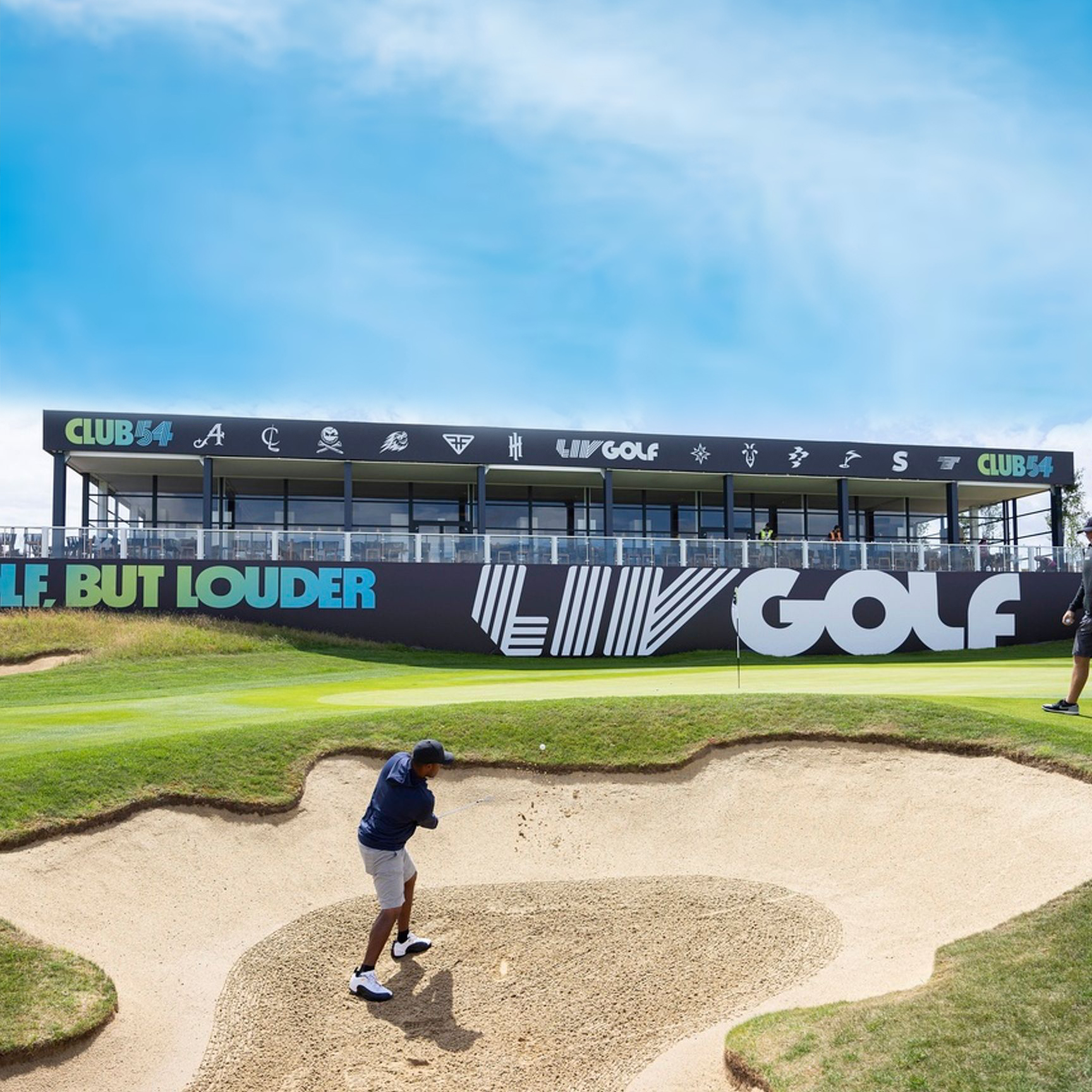 LIV Golf và bài toán giữ chân cầu thủ sau kỷ nguyên tiền thưởng