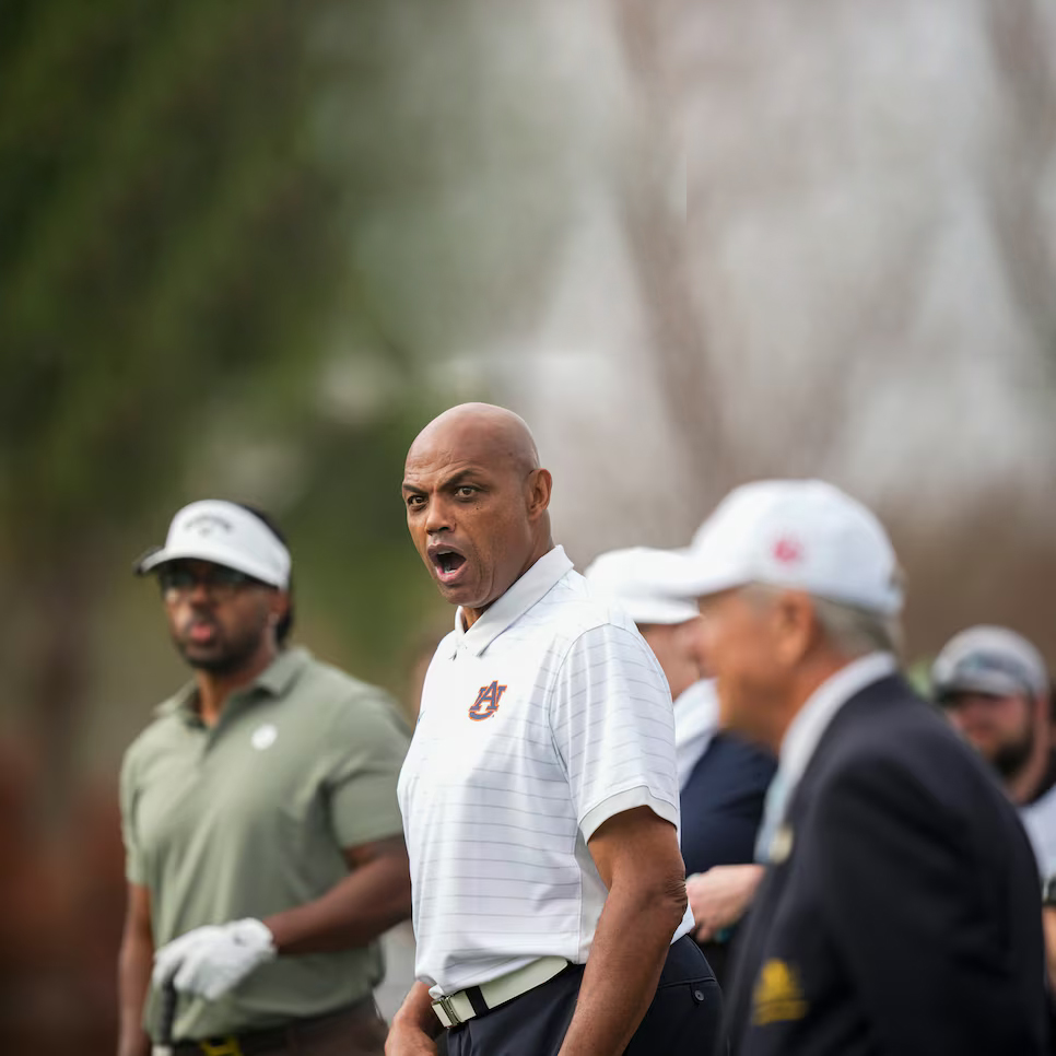 Huyền thoại NBA chỉ trích món ăn của Rory tại Champions Dinner