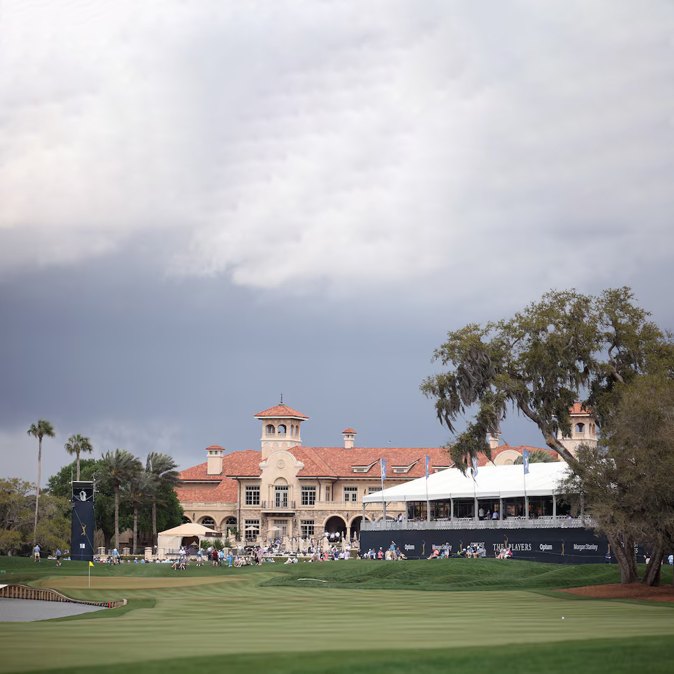 Món khai vị đắt đỏ nhất giải Players 2026 bằng Cá ngừ 550 pound