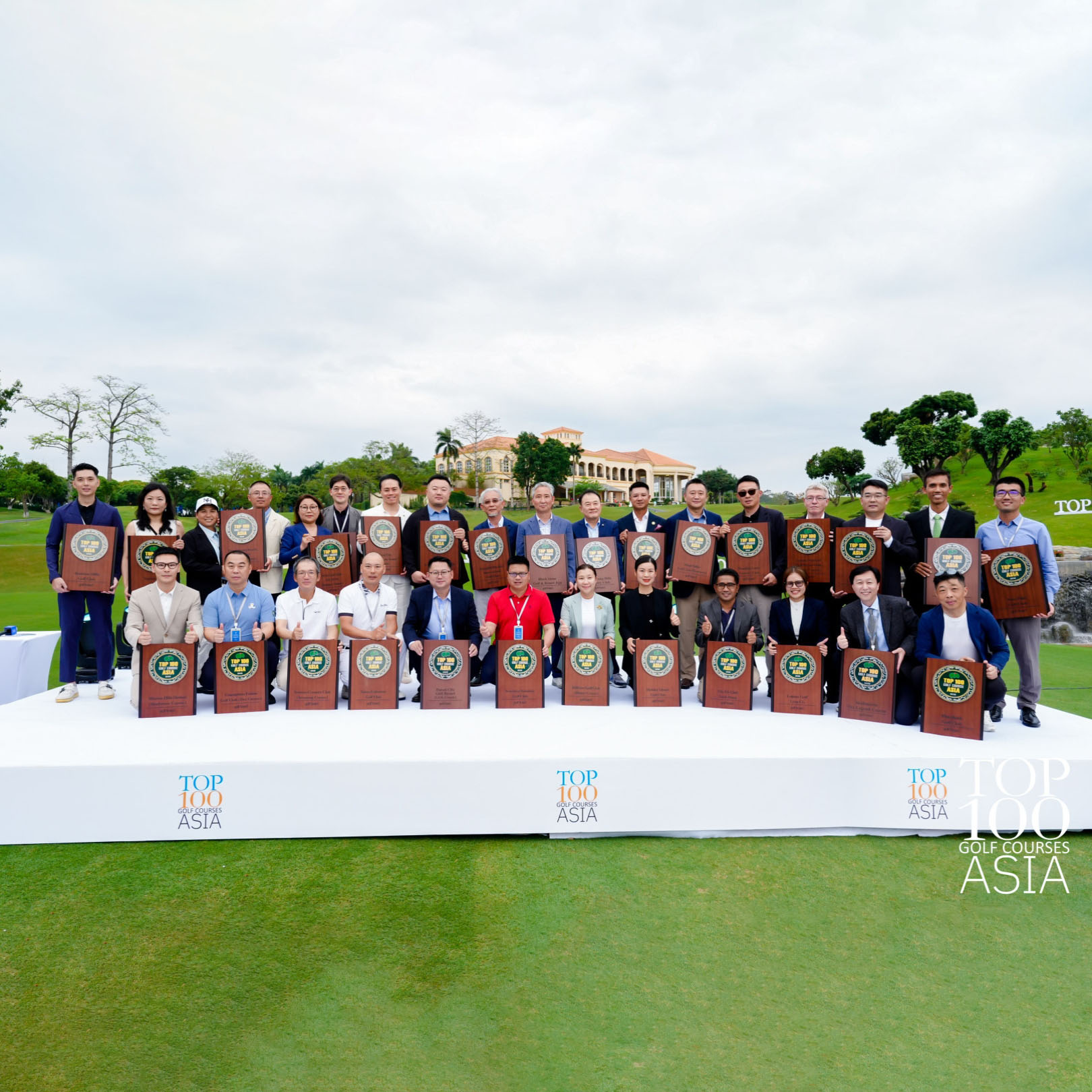 Laguna Golf Lăng Cô khẳng định vị thế trong Top 100 sân golf hàng đầu châu Á 2026