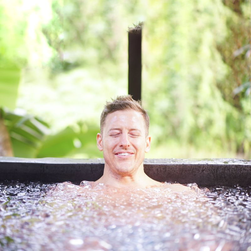 Ngâm mình trong nước đá: Xu hướng phục hồi mới của các golfer chuyên nghiệp