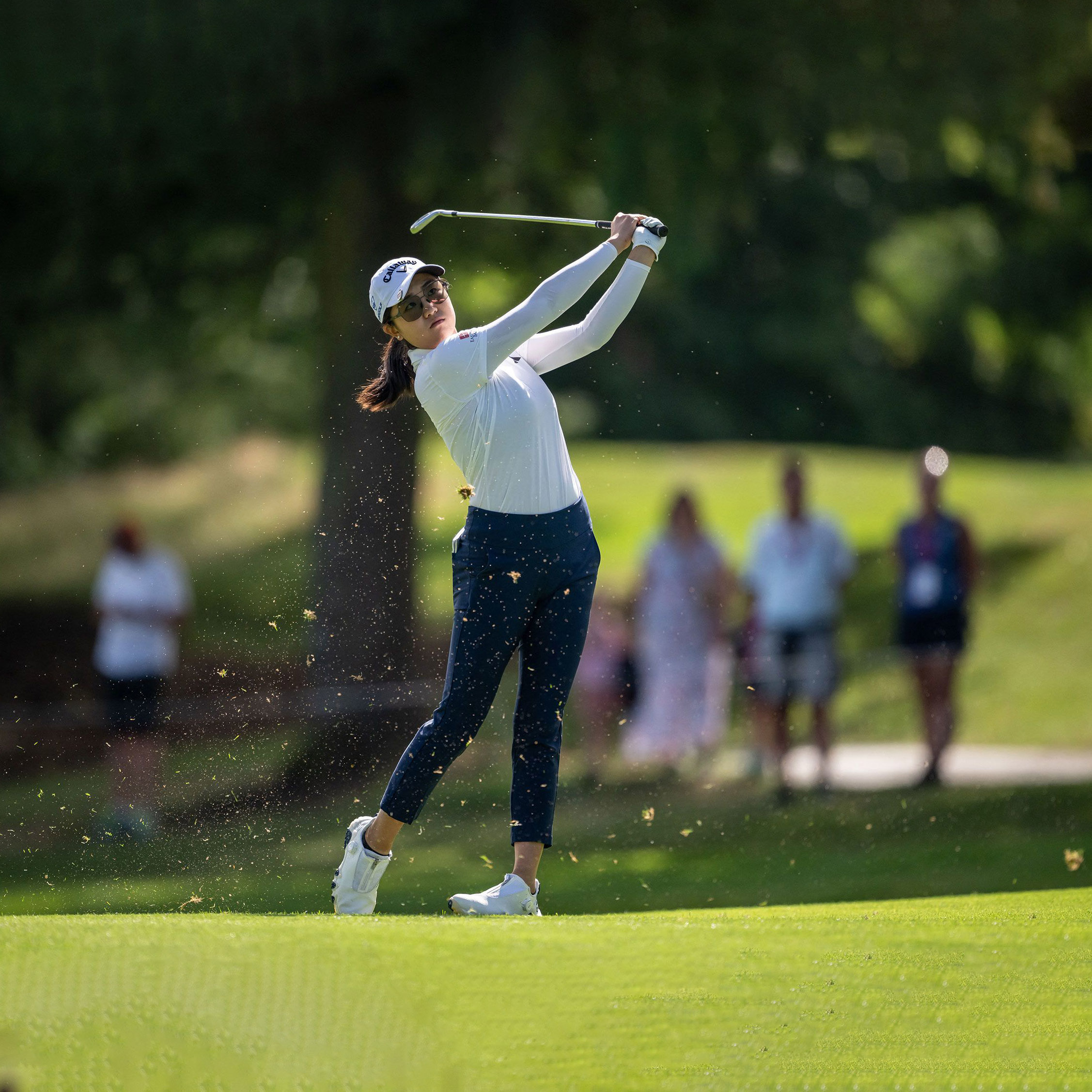 Bài tập tốt nghiệp của thần đồng golf Rose Zhang tại Stanford