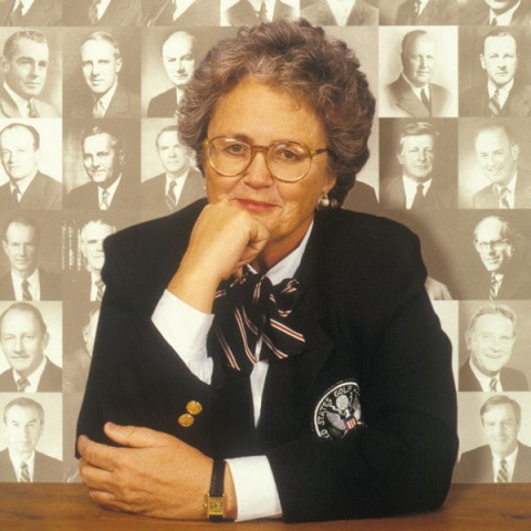 Judy Bell nữ chủ tịch đầu tiên của Hiệp hội golf Hoa Kỳ qua đời ở tuổi 89