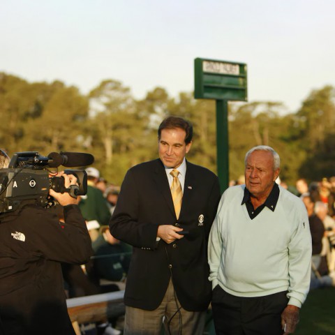 Lời nhắn của huyền thoại Arnold Palmer dành cho Jim Nantz giữa thảm cỏ Augusta