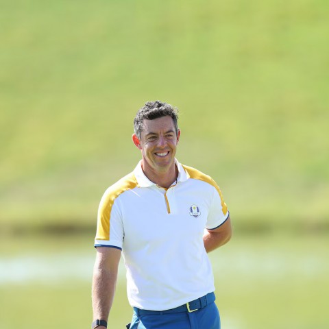 Rory McIlroy vui vẻ lên tiếng về chiếc áo thun Ryder Cup 2025