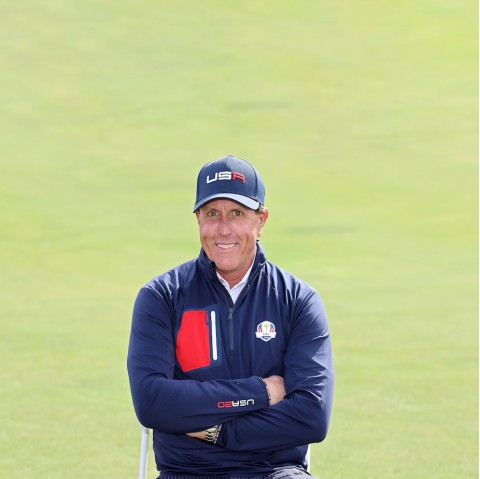 Phil Mickelson đề cử HLV 88 tuổi dẫn dắt đội tuyển Ryder Cup
