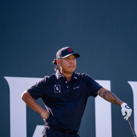 Anthony Kim chính thức giành vé LIV Golf 2026, thẳng thừng đáp trả chỉ trích trên mạng xã hội