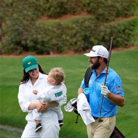 Cột mốc PGA Tour của Cameron Young và những sự kiện golf gây sốt