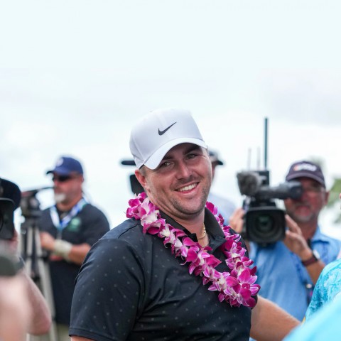 Những khoảnh khắc 'khó quên' trong thế giới golf tuần này