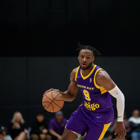 Bronny James 'bốc phét' về trình độ golf của mình