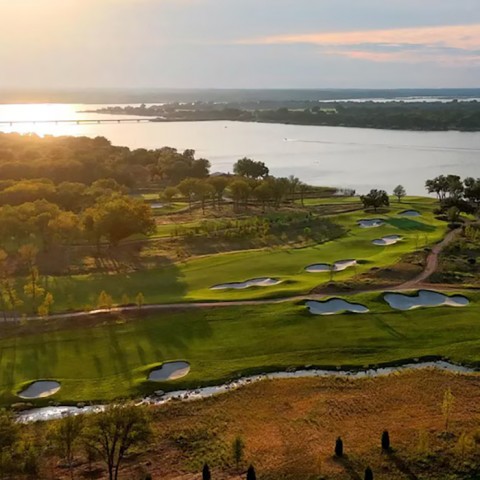 Giải đấu trên Golf Channel sắp diễn ra tại sân golf riêng của tỷ phú