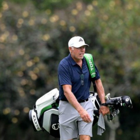 Huyền thoại caddie Steve William tái xuất