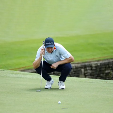 Trang phục Peter Millar giúp Justin Rose tỏa sáng tại FedEx St. Jude Championship