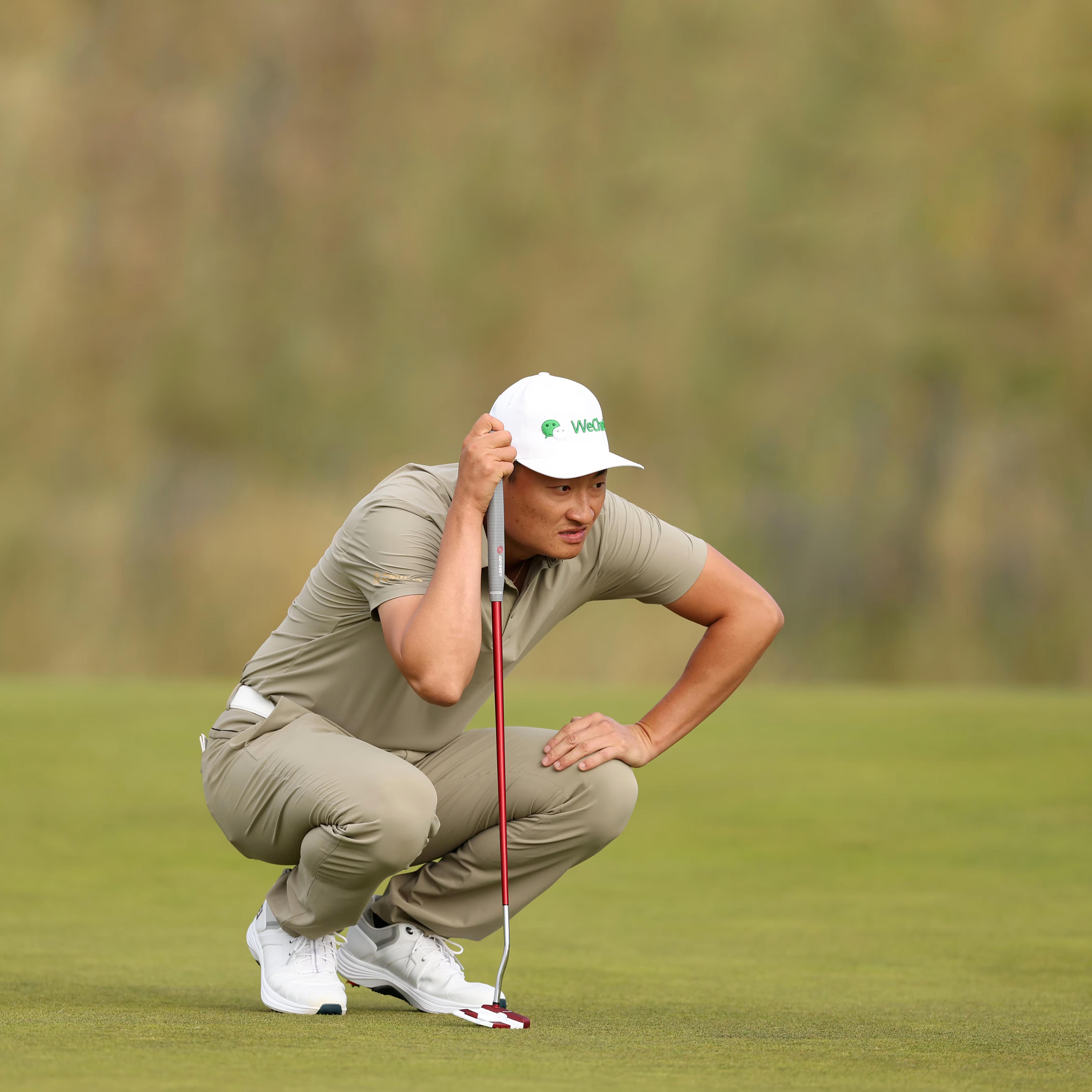 Khi ngôi sao Haotong Li không nhận ra nhà vô địch 8 lần PGA Tour