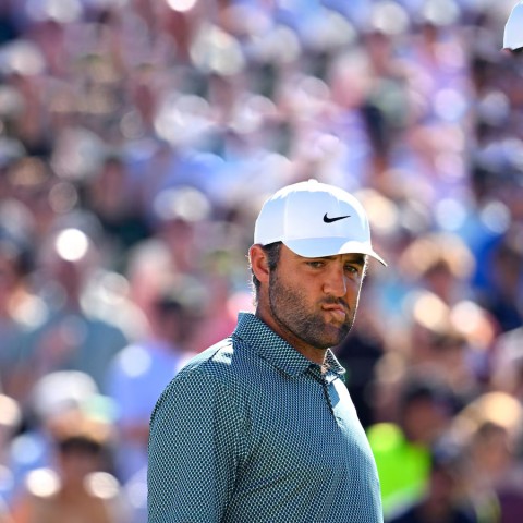 Bridgeman thắng lớn, Tiger bận rộn, và hình phạt fantasy đau đớn nhất