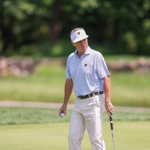 Tay golf 63 tuổi gây bão mạng xã hội tại U.S. Amateur