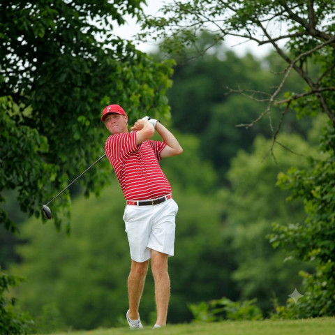 Golfer Trey Mullinax bị PGA Tour cấm thi đấu 6 tháng