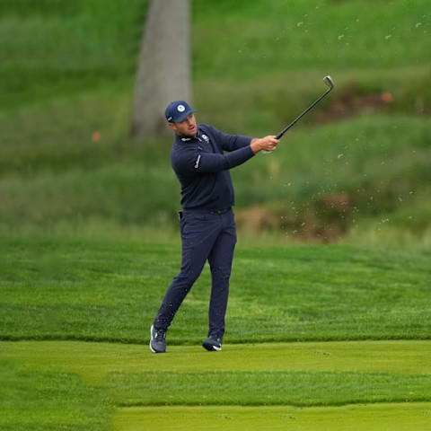 Bryson DeChambeau làm gì ngay sau khi bị loại tại PGA Championship?